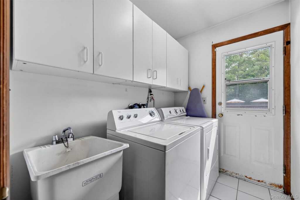 10 Carlton Court, New City, NY 10956 - Photo 16 of 40