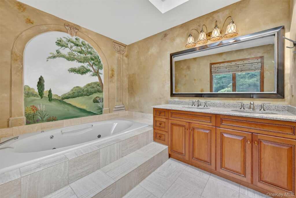 10 Carlton Court, New City, NY 10956 - Photo 20 of 40