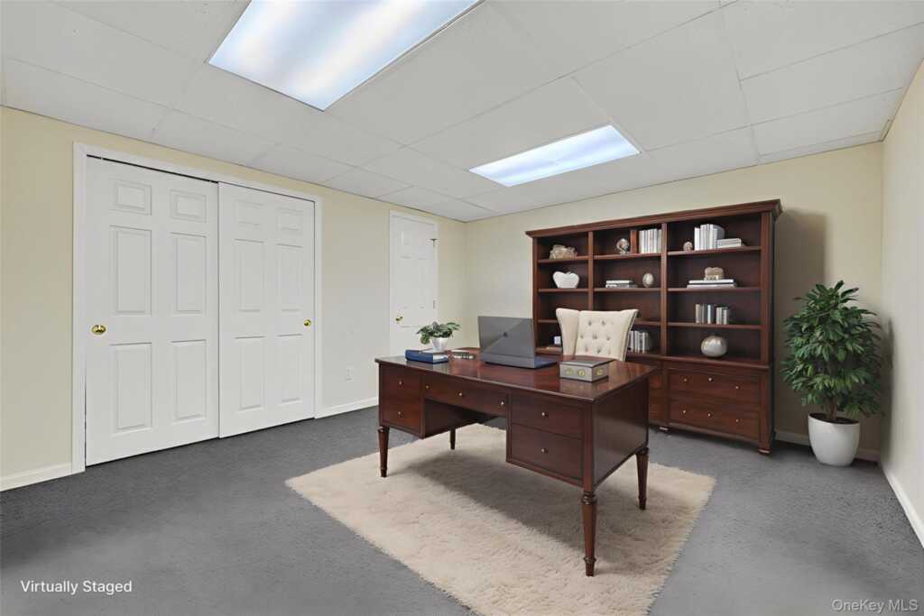 10 Carlton Court, New City, NY 10956 - Photo 29 of 40