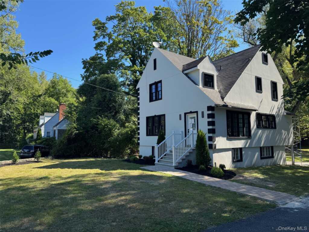 506 Midland Avenue, Rye, NY 10580 - Photo 3 of 18