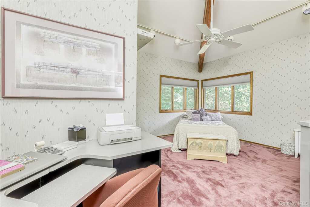 352 Phillips Hill Road, New City, NY 10956 - Photo 20 of 43