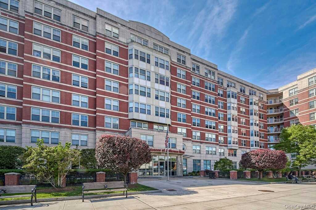 300 Mamaroneck Avenue, Unit #722, White Plains, NY 10605