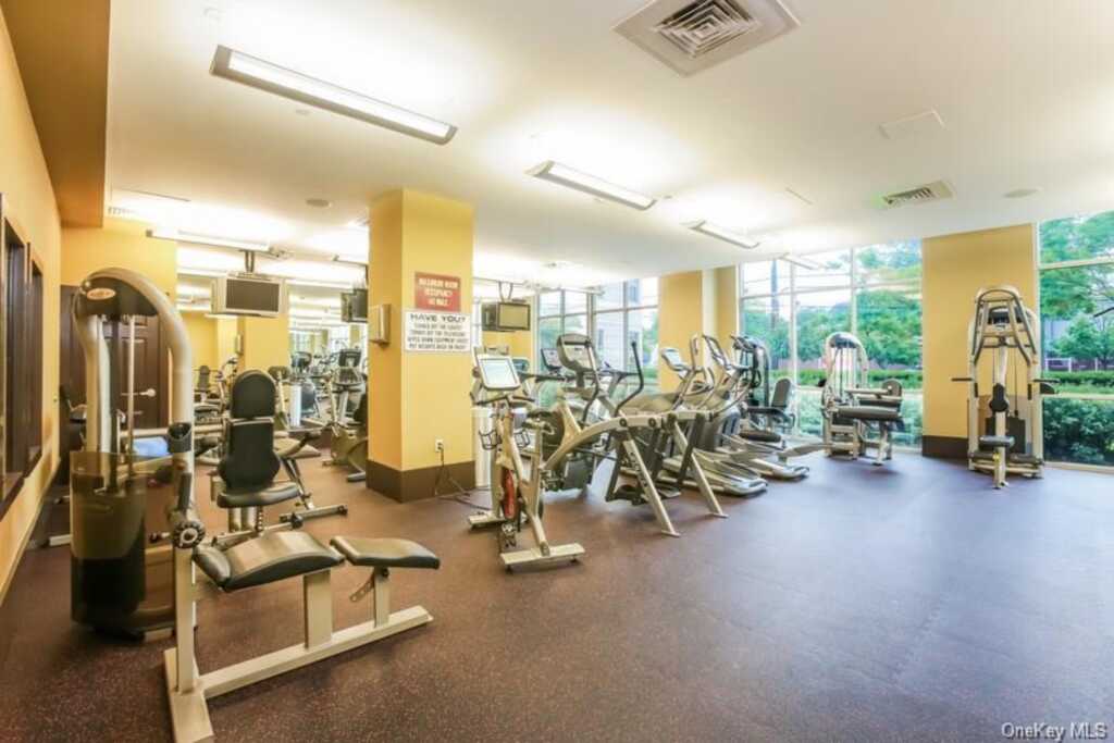 300 Mamaroneck Avenue, Unit #722, White Plains, NY 10605 - Photo 9 of 14