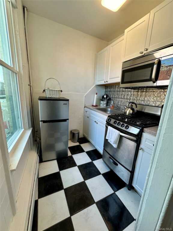 118 #1 Main Street, Unit #1, Nyack, NY 10960 - Photo 20 of 24