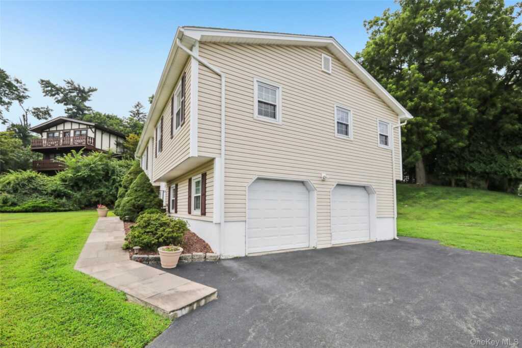 4 Babcock Court, Stony Point, NY 10980 - Photo 25 of 27