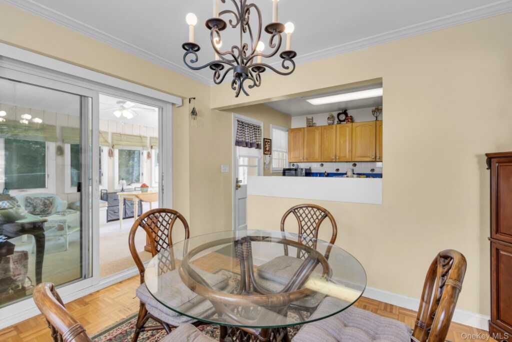 14 Coralyn Avenue, White Plains, NY 10605 - Photo 10 of 42