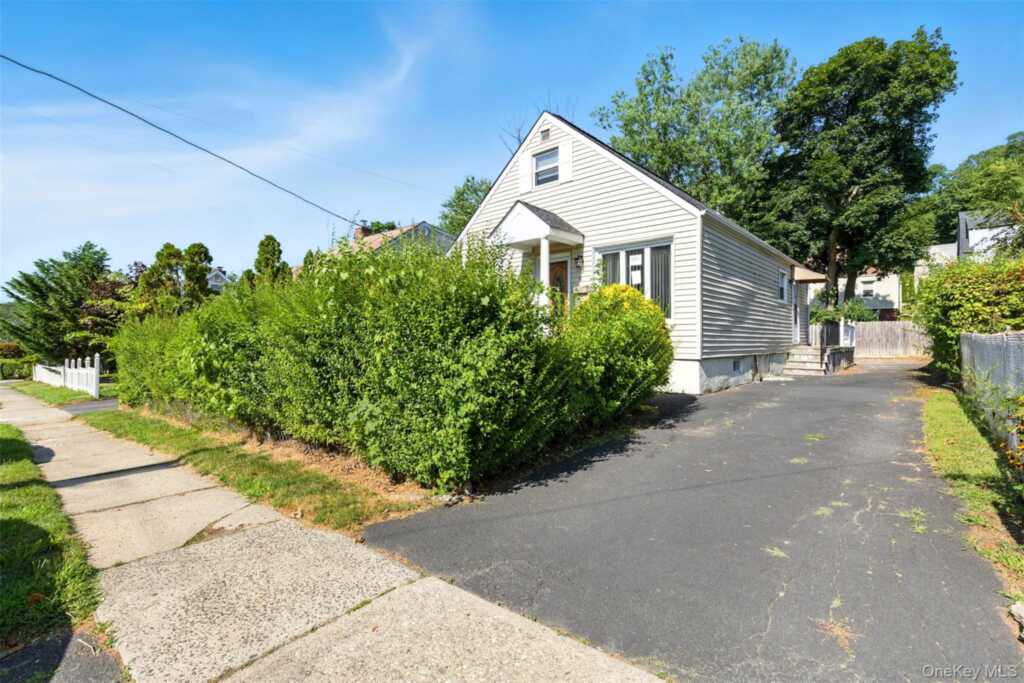 56 Independence Street, White Plains, NY 10606 - Photo 14 of 26
