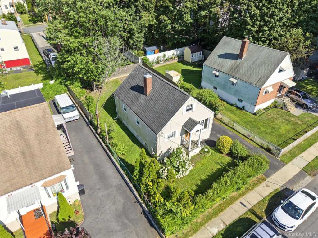 56 Independence Street, White Plains, NY 10606 - Photo 21 of 26