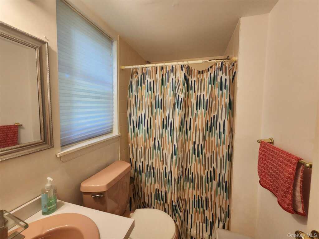 1 Nickolaus Lane, Nanuet, NY 10954 - Photo 33 of 37