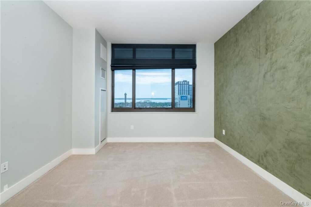 175 Huguenot Street, Unit #2203, New Rochelle, NY 10801 - Photo 16 of 33