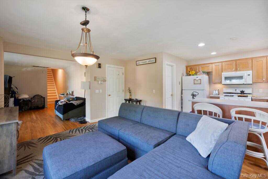 30 Chestnut St, , NY Street, Stony Point, NY 10980 - Photo 8 of 34