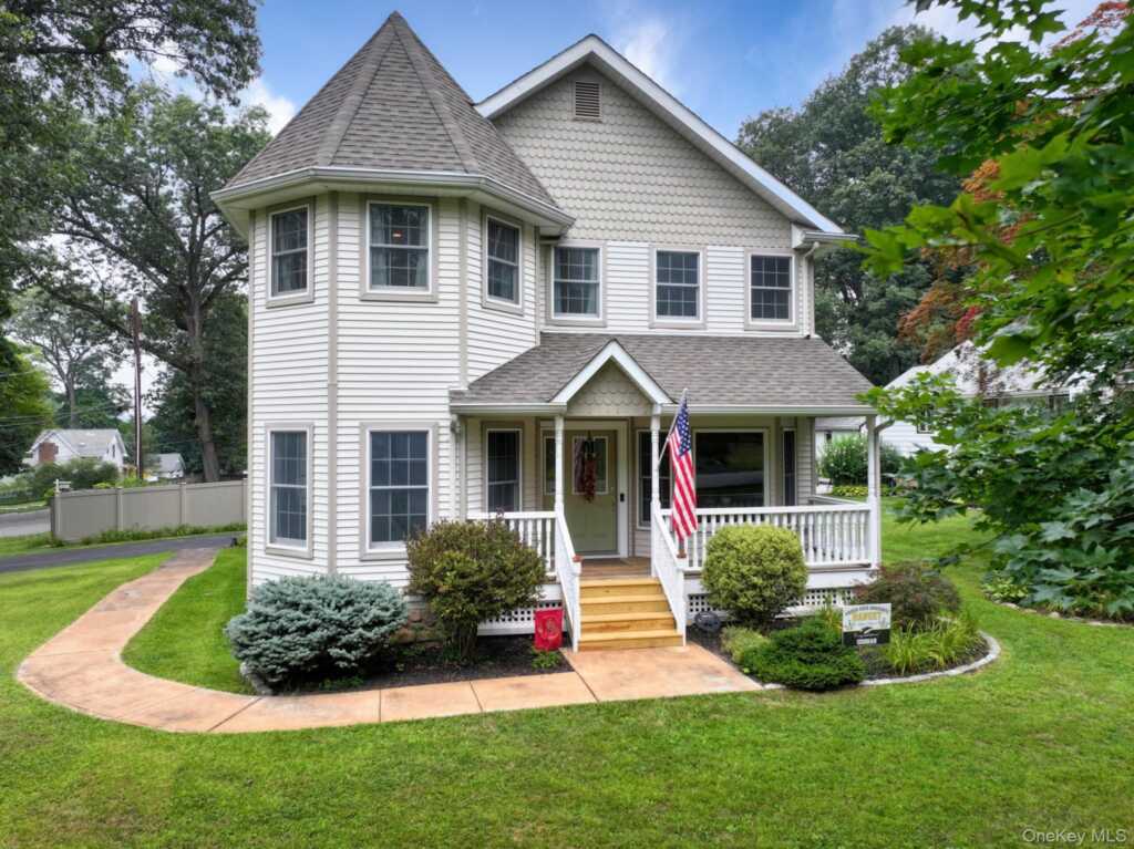 20 Palisades Avenue, Nanuet, NY 10954