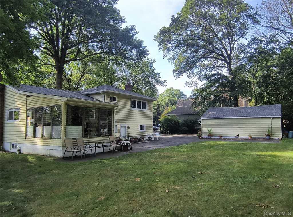 8 Beech Street, Nanuet, NY 10954 - Photo 17 of 45