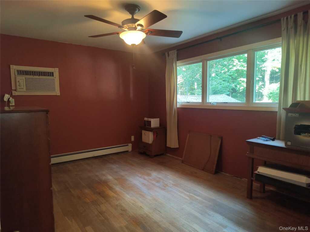 8 Beech Street, Nanuet, NY 10954 - Photo 25 of 45