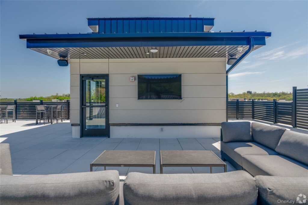 15 Washington Avenue, Unit #102, Suffern, NY 10901 - Photo 16 of 31