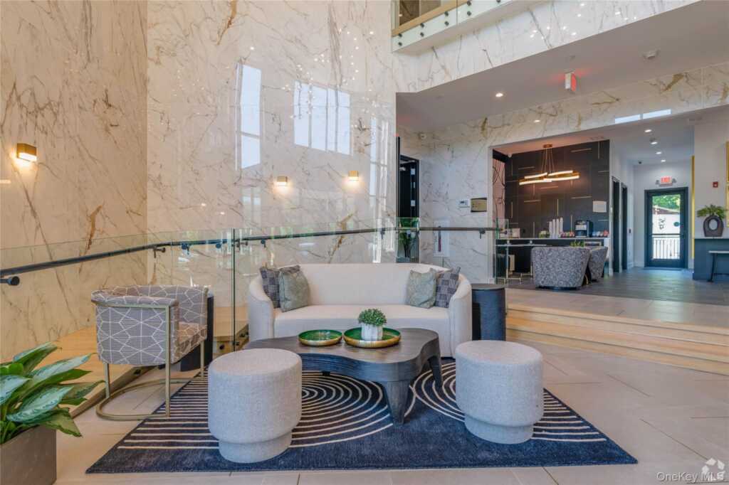 15 Washington Avenue, Unit #102, Suffern, NY 10901 - Photo 8 of 31