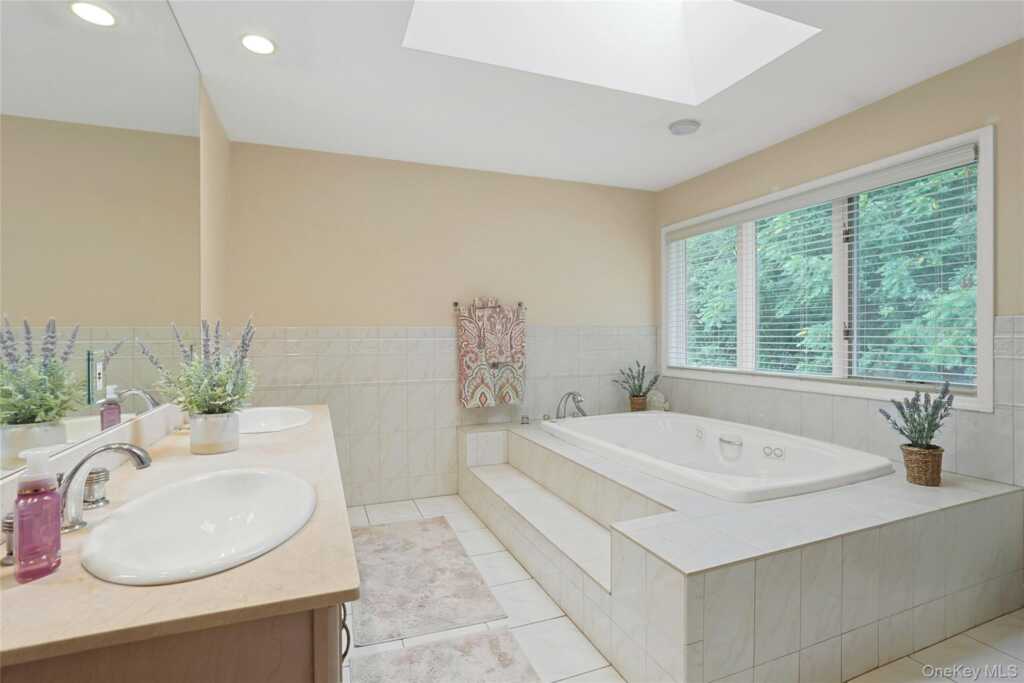 55 Burda Lane, New City, NY 10956 - Photo 23 of 39
