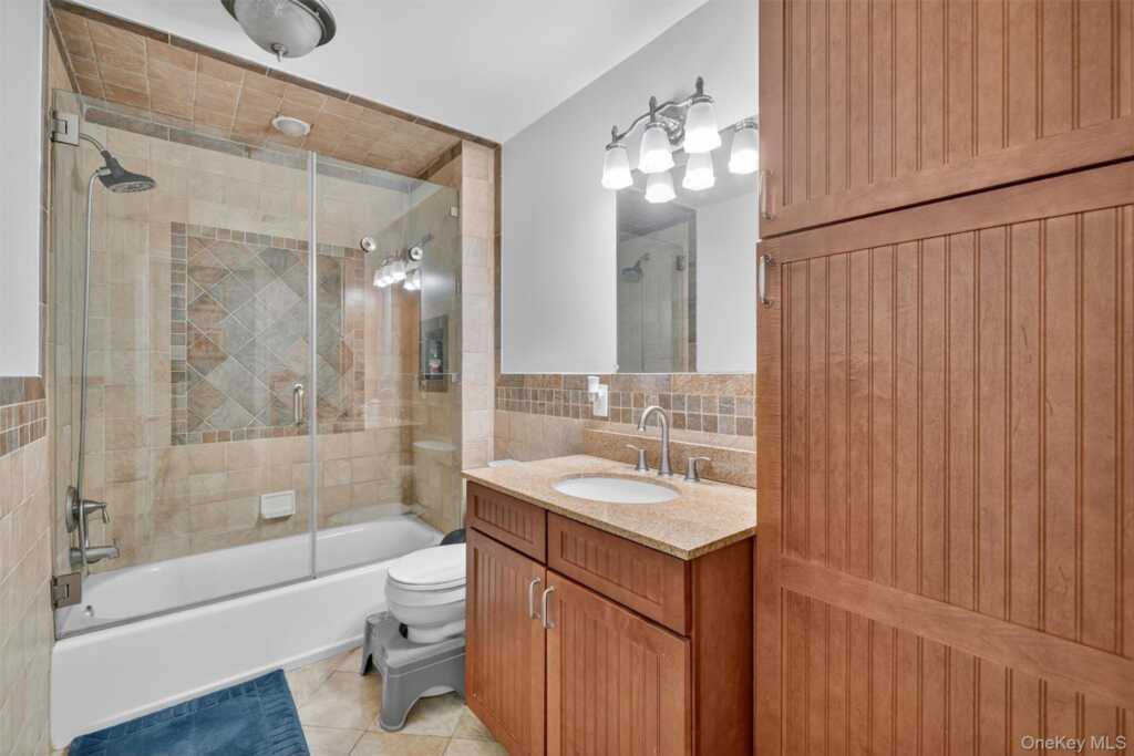 6 Gail Drive, New City, NY 10956 - Photo 27 of 49