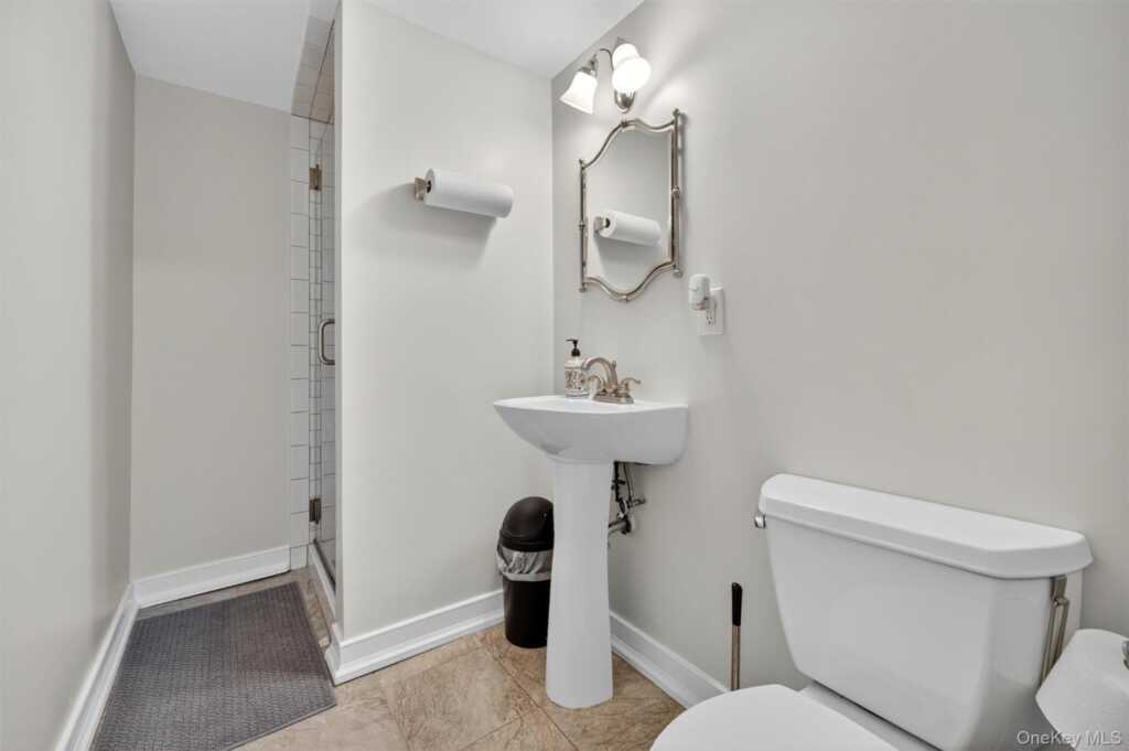 6 Gail Drive, New City, NY 10956 - Photo 41 of 49