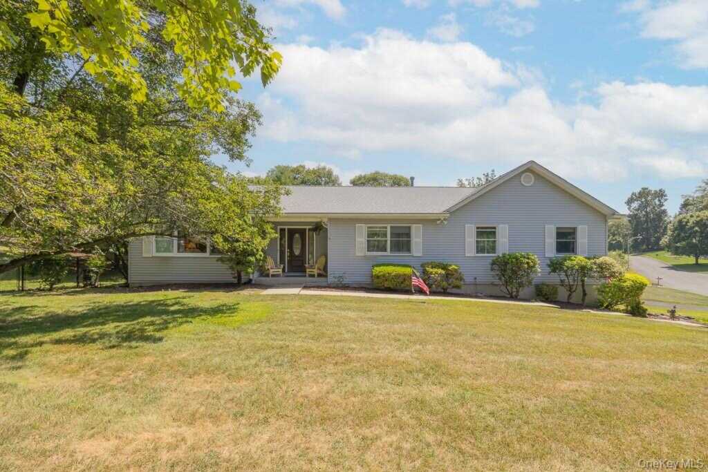 10 Sloane Court, Stony Point, NY 10980