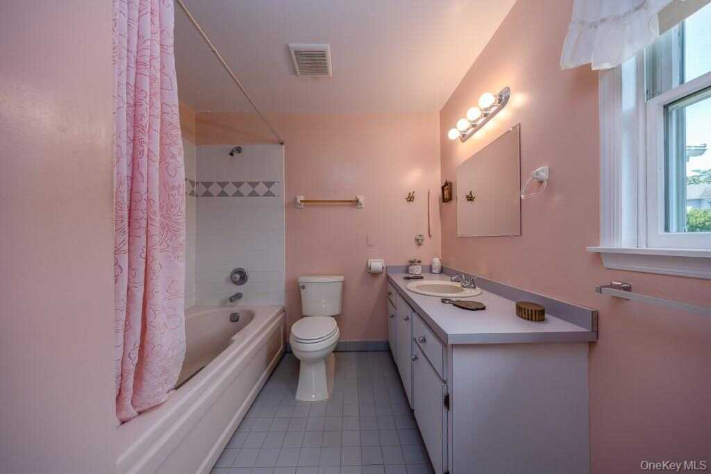 10 Sloane Court, Stony Point, NY 10980 - Photo 19 of 27