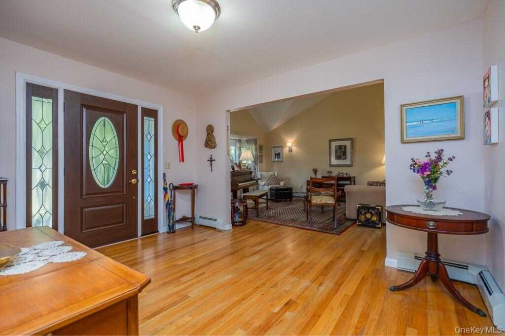 10 Sloane Court, Stony Point, NY 10980 - Photo 5 of 27