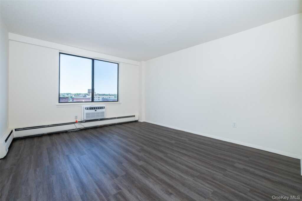 7 Lake Street, Unit #3-H, White Plains, NY 10603 - Photo 6 of 8