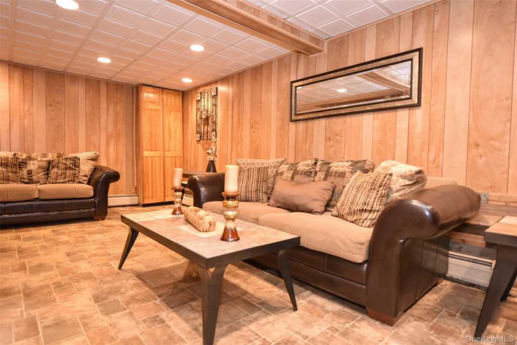 4 Terrace Avenue, Suffern, NY 10901 - Photo 21 of 29