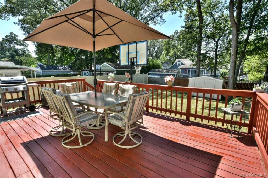 4 Terrace Avenue, Suffern, NY 10901 - Photo 24 of 29