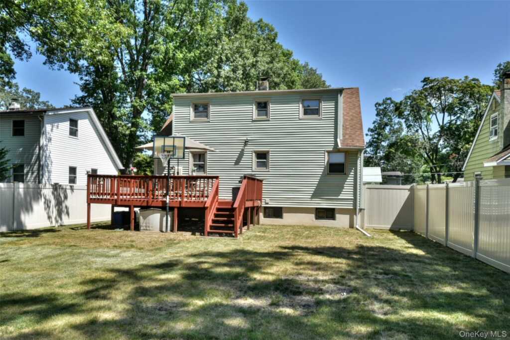 4 Terrace Avenue, Suffern, NY 10901 - Photo 26 of 29