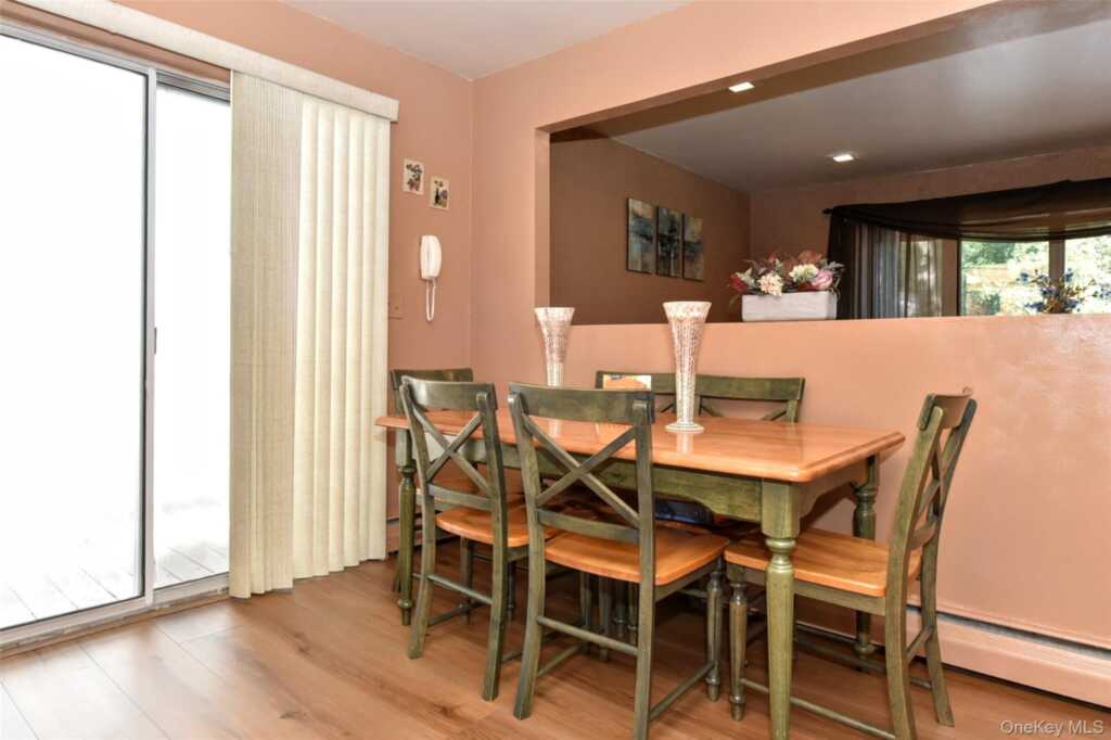 4 Terrace Avenue, Suffern, NY 10901 - Photo 9 of 29