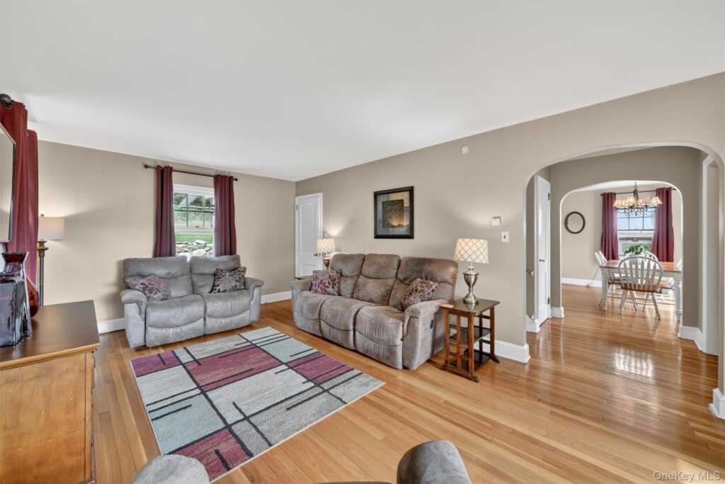 25 Jay Street, Stony Point, NY 10980 - Photo 19 of 48