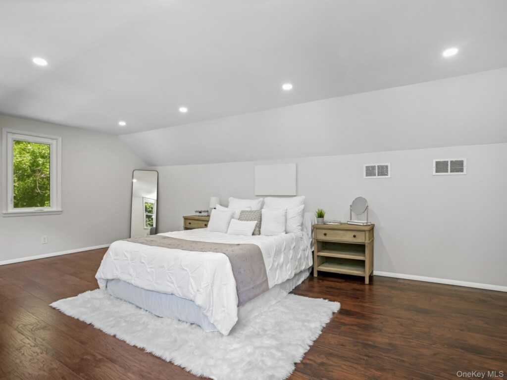 43 Amherst Drive, New Rochelle, NY 10804 - Photo 27 of 50