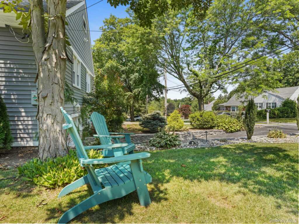 43 Amherst Drive, New Rochelle, NY 10804 - Photo 45 of 50