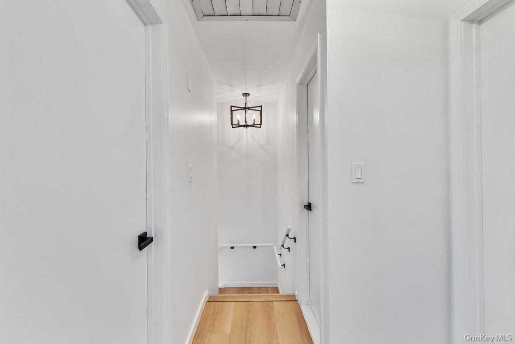 180 Depew Avenue, Nyack, NY 10960 - Photo 19 of 34