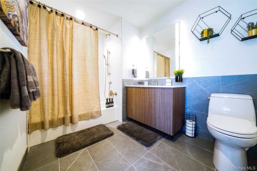 50 Clinton Place, Unit #Locust Street, New Rochelle, NY 10804 - Photo 6 of 15