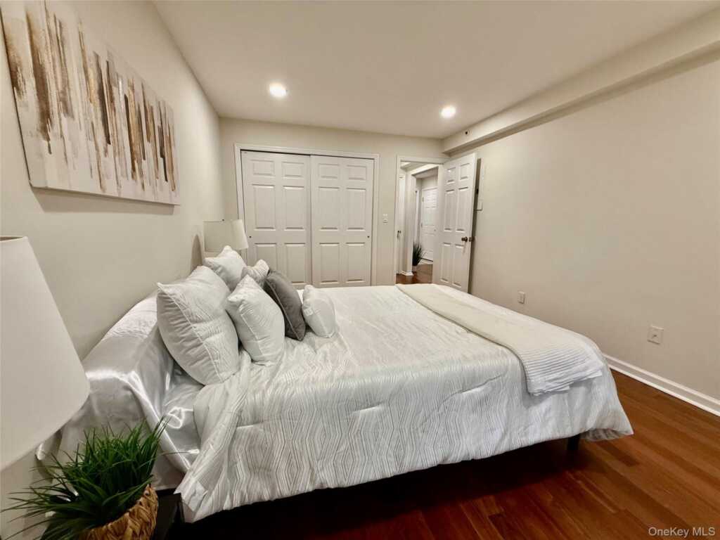 130 Kensico Avenue, Unit #19, White Plains, NY 10604 - Photo 17 of 30