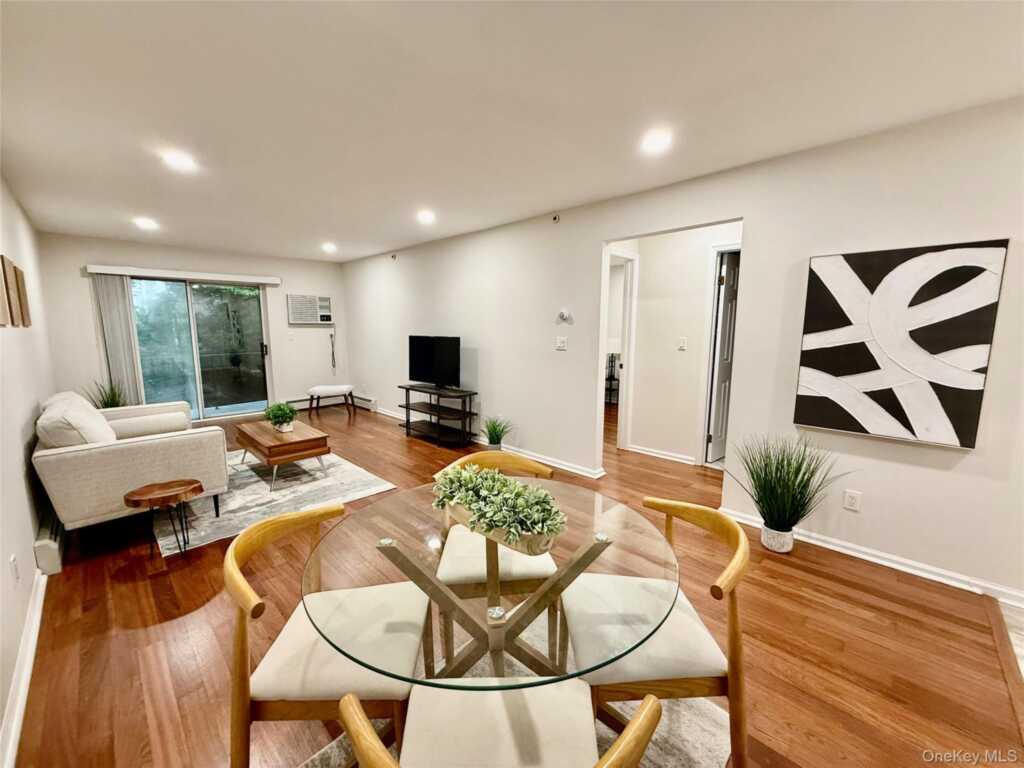 130 Kensico Avenue, Unit #19, White Plains, NY 10604 - Photo 2 of 30