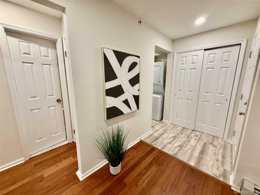130 Kensico Avenue, Unit #19, White Plains, NY 10604 - Photo 9 of 30
