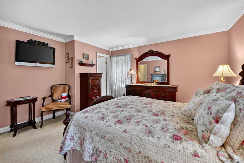 6 Danlyn Court, New City, NY 10956 - Photo 23 of 50