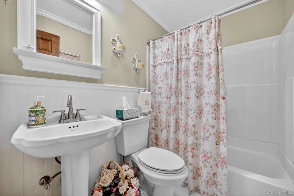 6 Danlyn Court, New City, NY 10956 - Photo 31 of 50