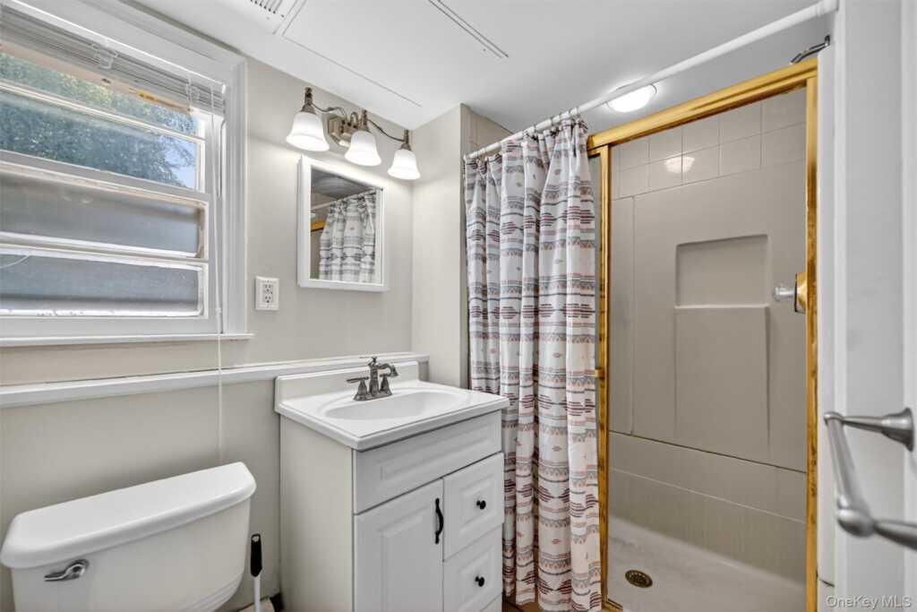 6 Danlyn Court, New City, NY 10956 - Photo 39 of 50