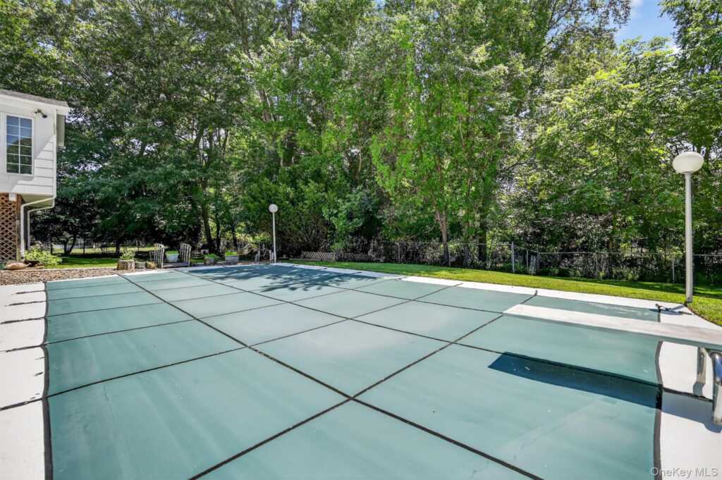6 Danlyn Court, New City, NY 10956 - Photo 45 of 50