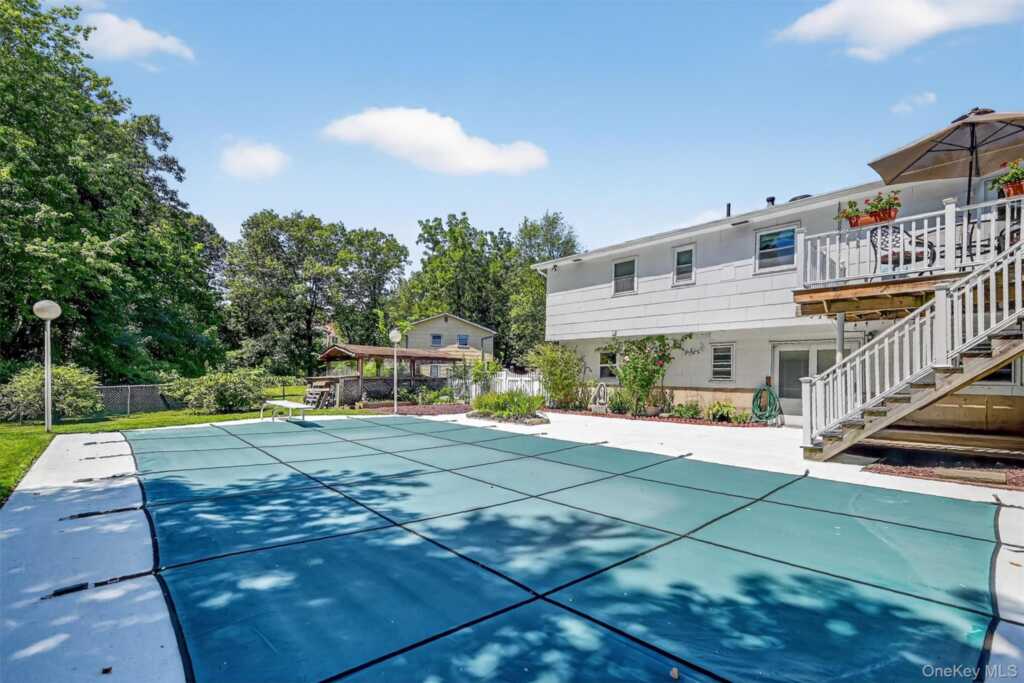 6 Danlyn Court, New City, NY 10956 - Photo 46 of 50