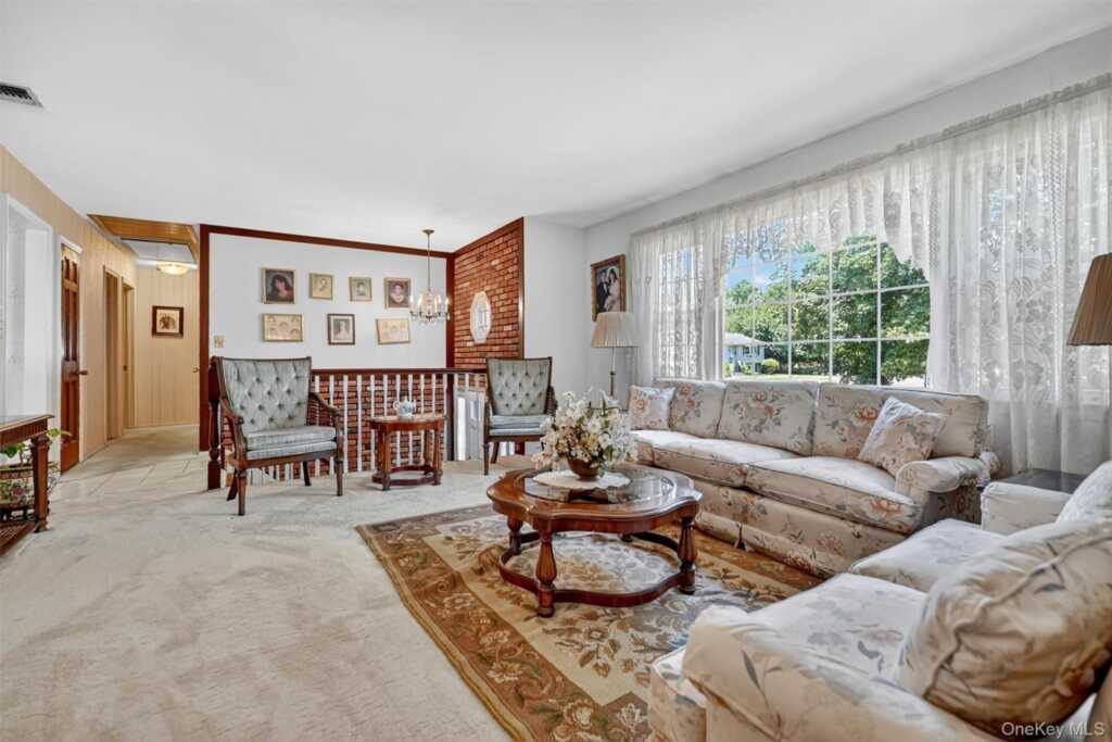 6 Danlyn Court, New City, NY 10956 - Photo 7 of 50