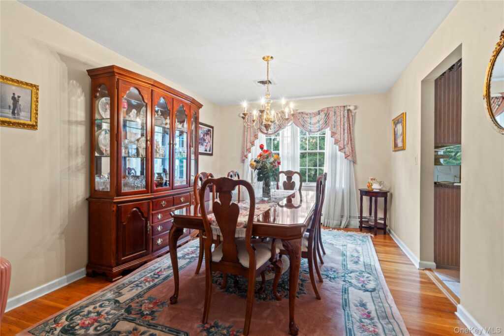 8 Ungava Drive, New City, NY 10956 - Photo 10 of 33