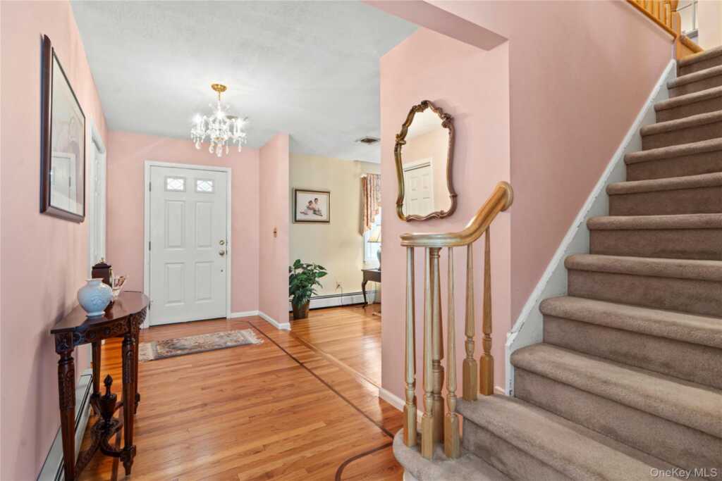8 Ungava Drive, New City, NY 10956 - Photo 14 of 33
