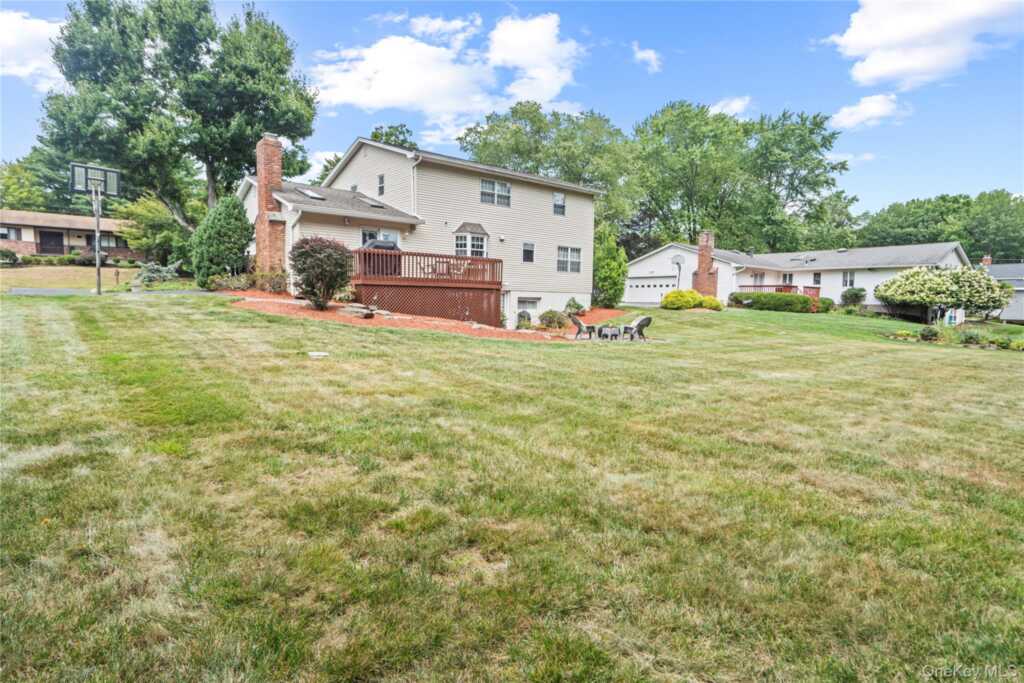 8 Ungava Drive, New City, NY 10956 - Photo 30 of 33