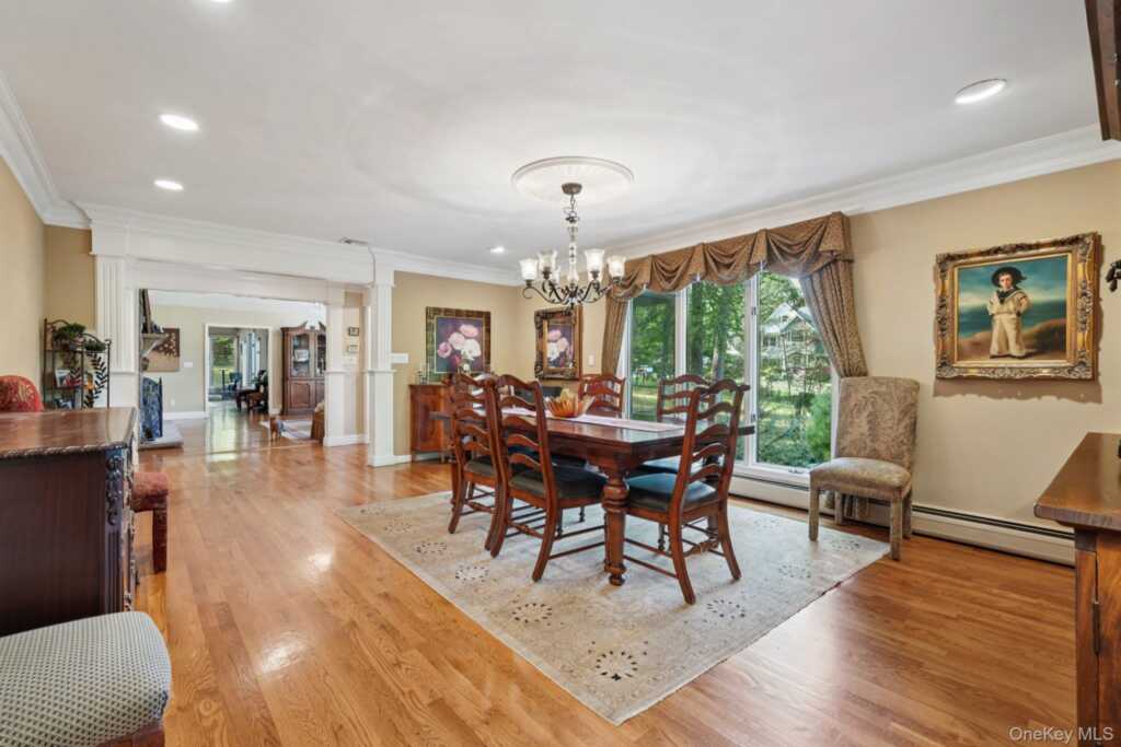 11 Old Phillips Hill Road, New City, NY 10956 - Photo 10 of 44