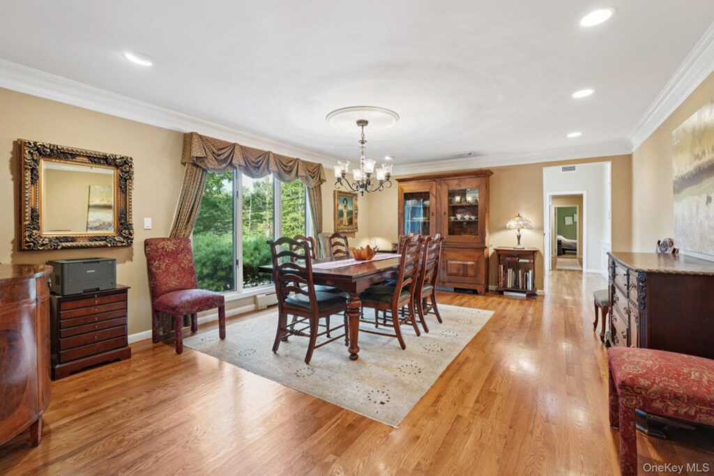 11 Old Phillips Hill Road, New City, NY 10956 - Photo 11 of 44